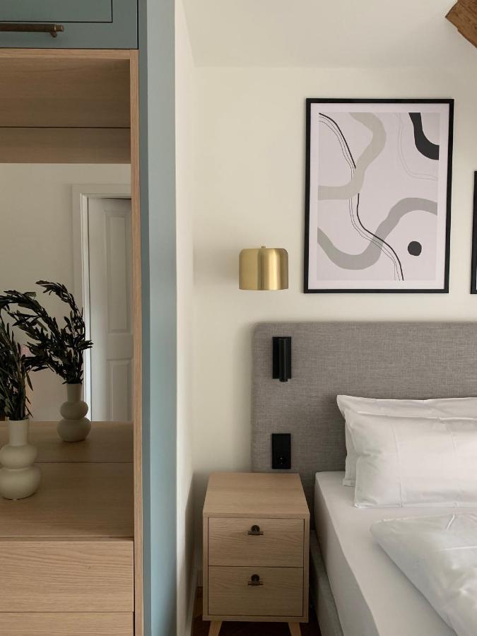 Bob W Peterhof Aparthotel Φράιζινγκ Εξωτερικό φωτογραφία