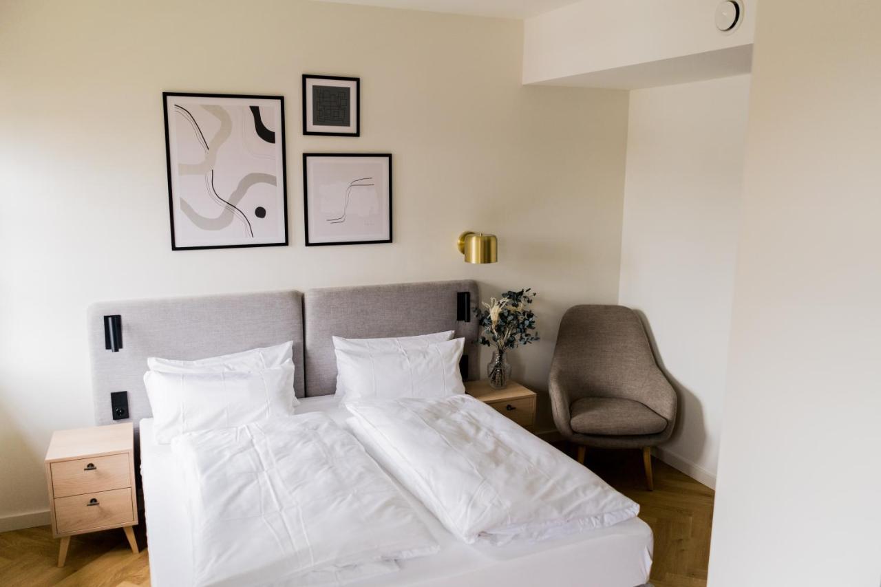 Bob W Peterhof Aparthotel Φράιζινγκ Εξωτερικό φωτογραφία