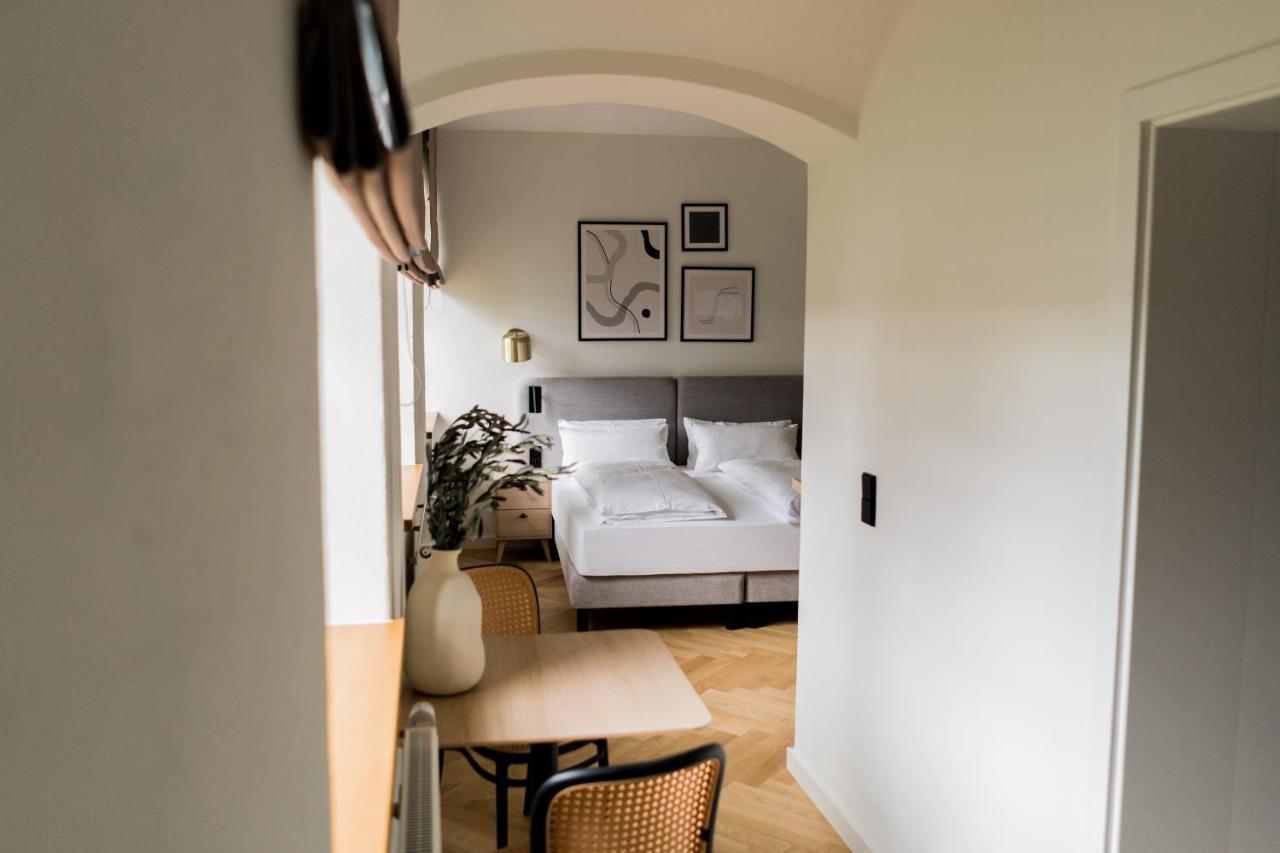 Bob W Peterhof Aparthotel Φράιζινγκ Εξωτερικό φωτογραφία