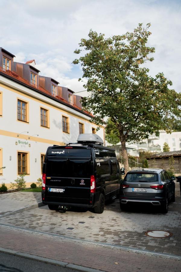 Bob W Peterhof Aparthotel Φράιζινγκ Εξωτερικό φωτογραφία