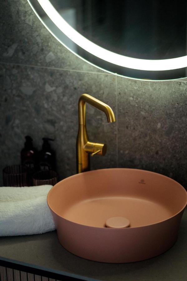 Bob W Peterhof Aparthotel Φράιζινγκ Εξωτερικό φωτογραφία